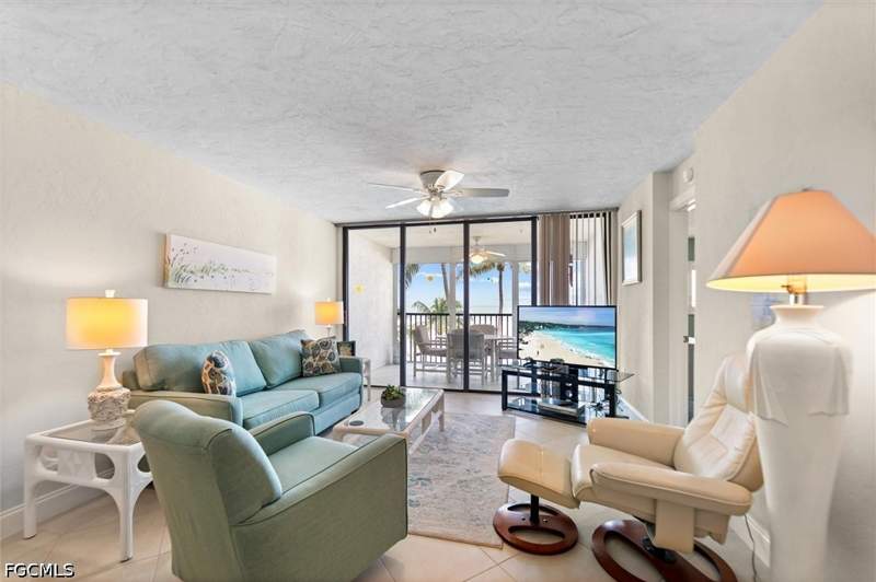 2 bedroom Condominium at 6400 Estero Blvd 301, Sunset Condo, Fort Myers Beach — photo 3