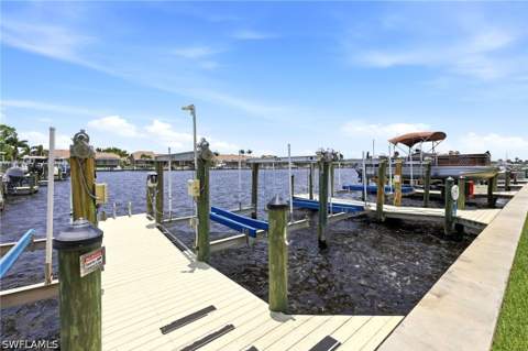 275 Cays Dr 2208, Naples FL - photo 6 of 48