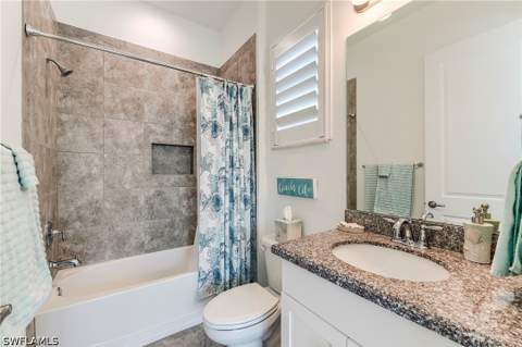 9327 Woodhurst Dr, Naples FL - photo 16 of 48