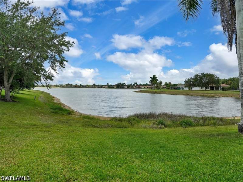 4 bedroom SingleFamilyResidence at 3200 Orange Grove Trl, Orange Tree, Naples — photo 3