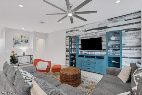 2665 Seychelles Cir 1907, Naples FL - photo 10 of 33