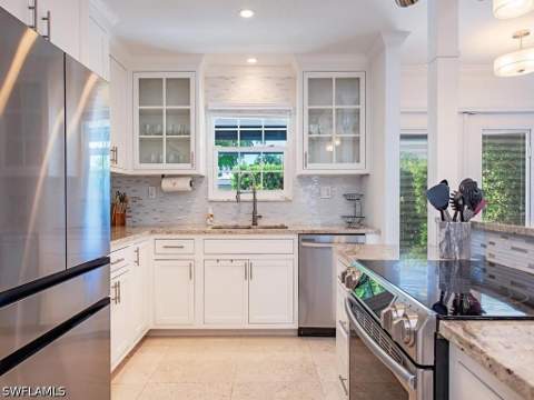1195 14th Ave N, Naples FL - photo 7 of 18