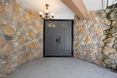 22031 Edwards Dr, Alva FL - photo 9 of 50