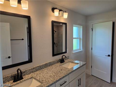 1815 NW 31st Pl, Cape Coral FL - photo 12 of 15
