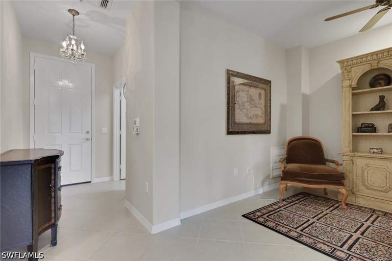 2 bedroom Condominium at 4660 Winged Foot Ct 102, Lake Arrowhead, Naples — photo 4