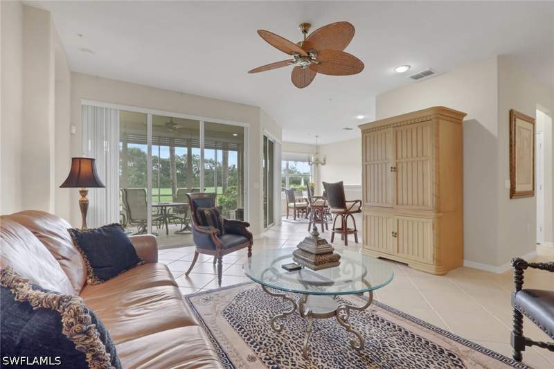 2 bedroom Condominium at 4660 Winged Foot Ct 102, Lake Arrowhead, Naples — photo 5