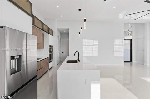 628 Chiquita Blvd N, Cape Coral FL - photo 10 of 34