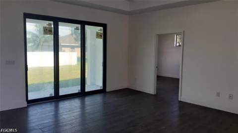 1201 NE 18th Pl, Cape Coral FL - photo 12 of 14
