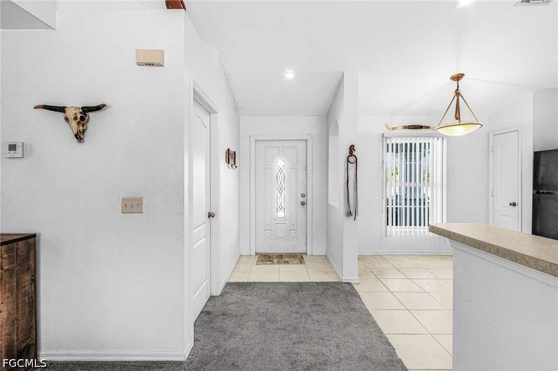 3 bedroom SingleFamilyResidence at 307 NE 25th Ter, Cape Coral, Cape Coral — photo 5