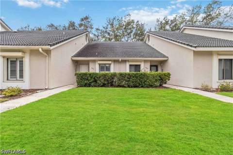 604 Arbor Lake Dr 6-103, Naples FL - photo 16 of 40