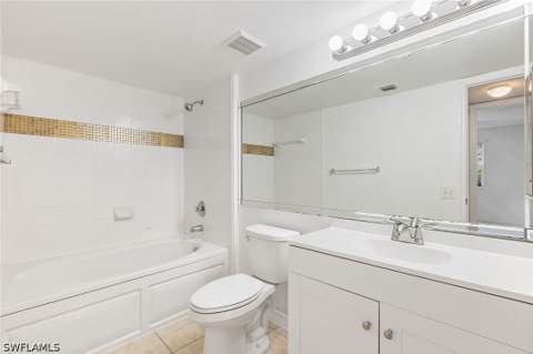 8920 Colonnades Ct E 518, Bonita Springs FL - photo 11 of 20