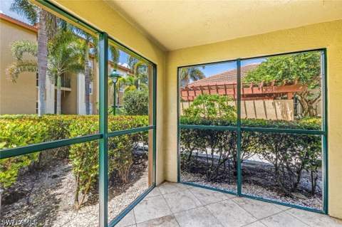 8920 Colonnades Ct E 518, Bonita Springs FL - photo 13 of 20