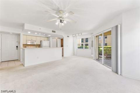 8920 Colonnades Ct E 518, Bonita Springs FL - photo 6 of 20