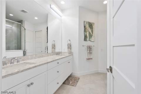 8849 Yucatan Ct, Naples FL - photo 11 of 31