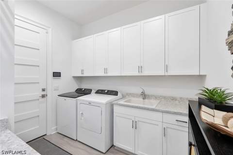 8849 Yucatan Ct, Naples FL - photo 16 of 31