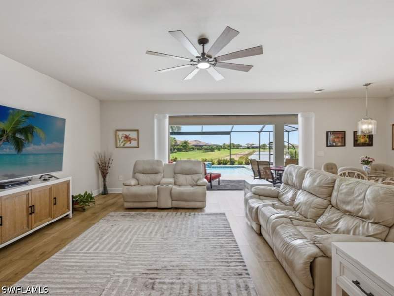 5 bedroom SingleFamilyResidence at 4010 E Hampton Cir, Hampton Lakes, Alva — photo 4