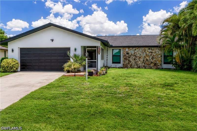 3 bedroom SingleFamilyResidence at 601 SE 23rd Ave, Cape Coral, Cape Coral — photo 3
