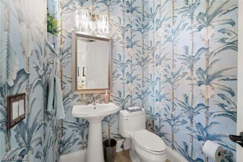 8000 Cordoba Pl, Naples FL - photo 13 of 40