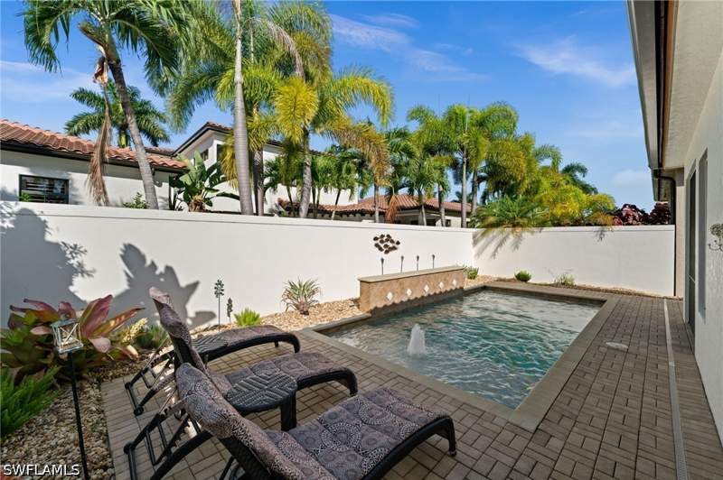 3 bedroom SingleFamilyResidence at 8000 Cordoba Pl, Cordoba, Naples — photo 4
