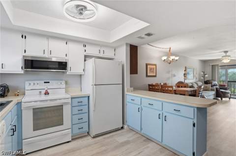 6893 Estero Blvd 423, Fort Myers Beach FL - photo 12 of 40