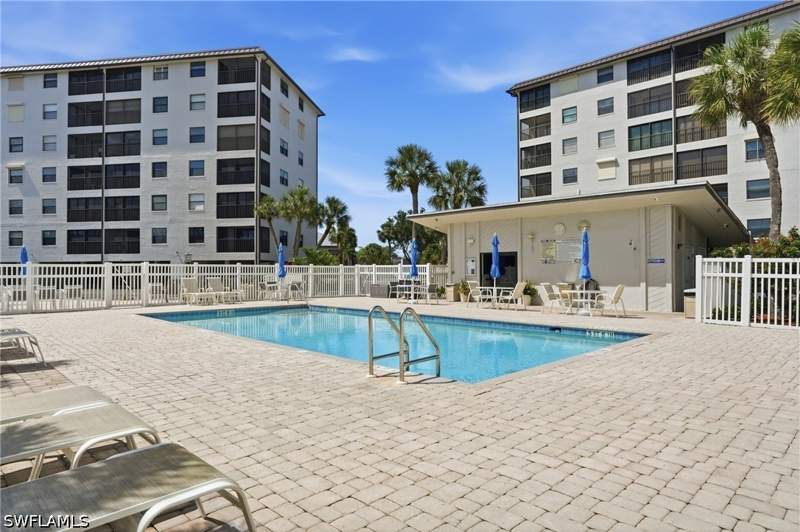 2 bedroom Condominium at 6893 Estero Blvd 423, Estero Cove Condo, Fort Myers Beach — photo 4