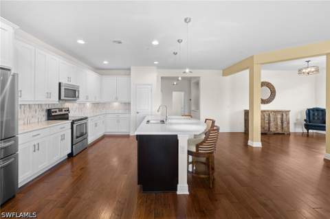 15209 Butler Lake Dr 201, Naples FL - photo 7 of 38