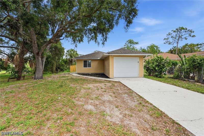 3 bedroom SingleFamilyResidence at 26311 Coventry LN 313, ROSEMARY PARK, Bonita Springs — photo 2