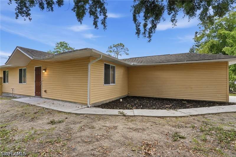 3 bedroom SingleFamilyResidence at 26311 Coventry LN 313, ROSEMARY PARK, Bonita Springs — photo 4