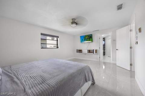 1318 Thompson St, North Fort Myers FL - photo 11 of 28