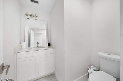 1318 Thompson St, North Fort Myers FL - photo 18 of 28