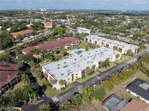 12501 McGregor Blvd 11, Fort Myers FL - photo 22 of 34