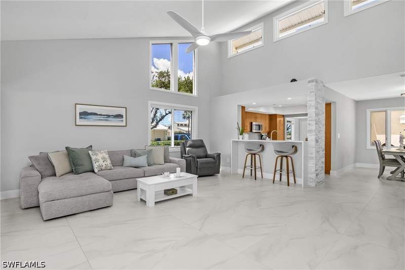 2 bedroom Attached at 15573 Lockmaben Ave, Berridale, Fort Myers — photo 2