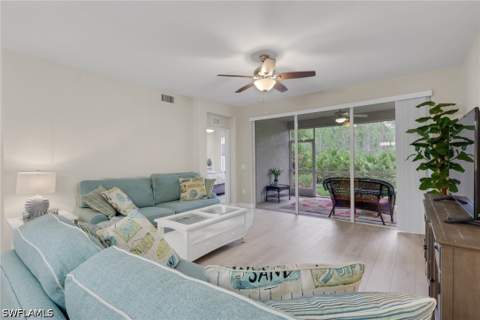 9653 Hemingway Ln 3304, Fort Myers FL - photo 11 of 40