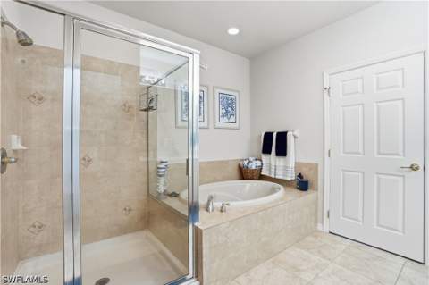 9621 Spanish Moss Way 3823, Bonita Springs FL - photo 15 of 30