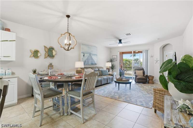 2 bedroom Condominium at 9621 Spanish Moss Way 3823, Marbella At Spanish Wells, Bonita Springs — photo 2