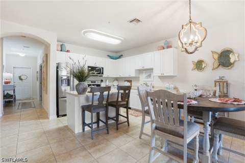 9621 Spanish Moss Way 3823, Bonita Springs FL - photo 7 of 30
