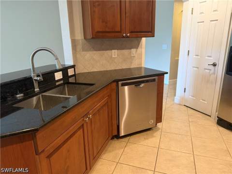 13034 Pennington Pl 101, Fort Myers FL - photo 11 of 28