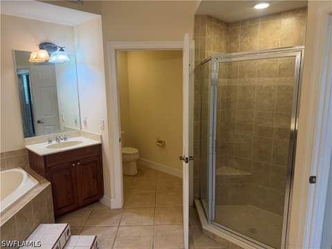 13034 Pennington Pl 101, Fort Myers FL - photo 17 of 28