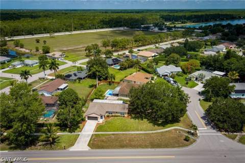 3121 Orange Grove Trl, Naples FL - photo 18 of 24
