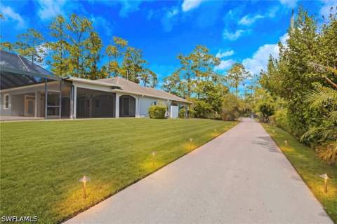 333 5th St SW, Naples FL - photo 13 of 42