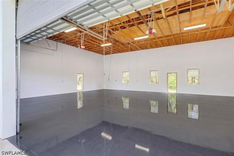 4 bedroom SingleFamilyResidence at 333 5th St SW, Golden Gate Estates, Naples — photo 5