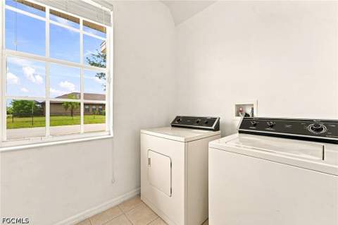 117 Shadow Lakes Dr, Lehigh Acres FL - photo 15 of 40