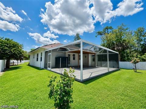 233 39th Ave NE, Naples FL - photo 17 of 35