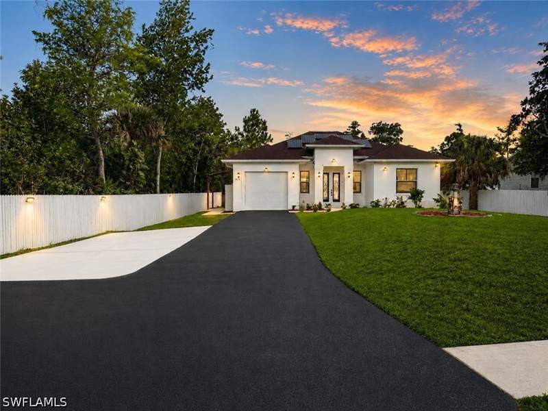 3 bedroom SingleFamilyResidence at 233 39th Ave NE, Golden Gate Estates, Naples — photo 2