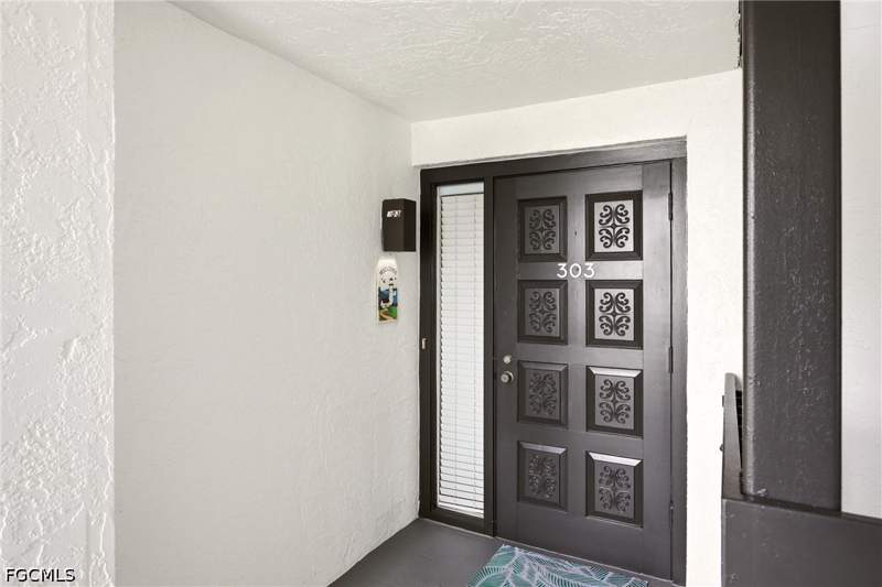 3 bedroom Condominium at 4586 Trawler Ct 303, Trawler Village, Fort Myers — photo 4
