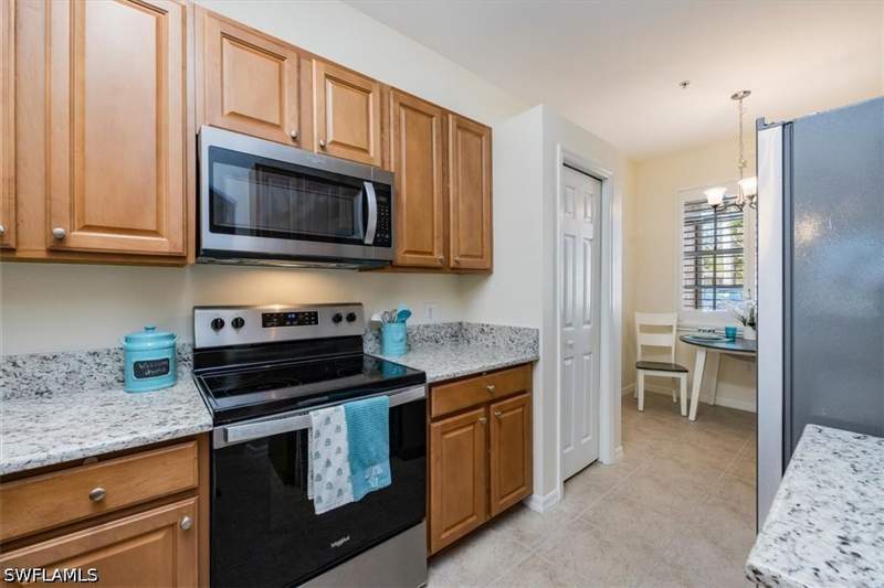 3 bedroom Townhouse at 14095 Winchester Ct 603, Reflection Lakes Of Naples, Naples — photo 5