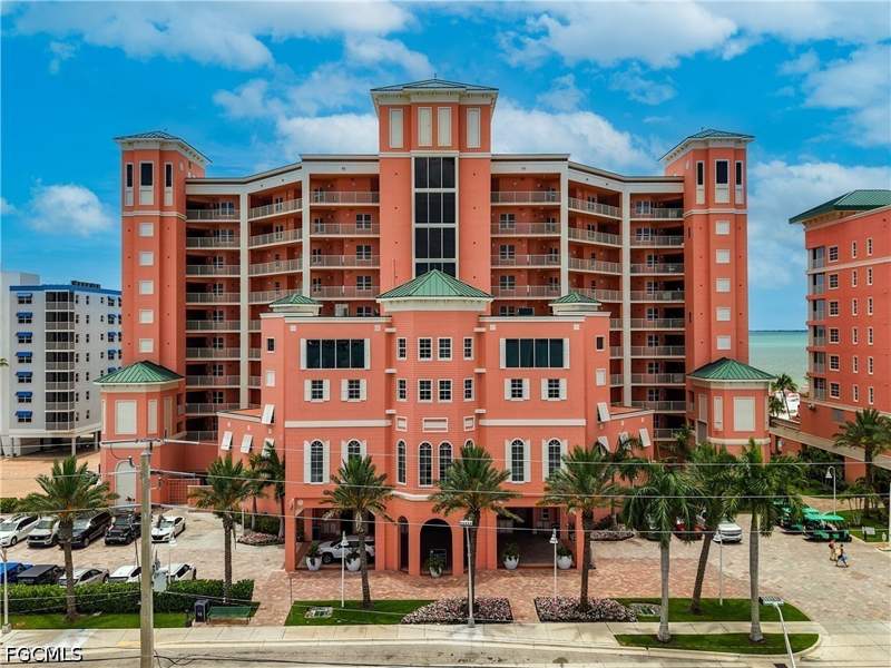 1 bedroom Condominium at 200 Estero Blvd P10, White Sands Condo, Fort Myers Beach — photo 3