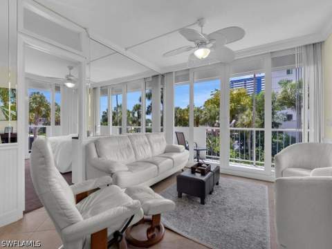 140 Seaview Ct 206S, Marco Island FL - photo 11 of 31