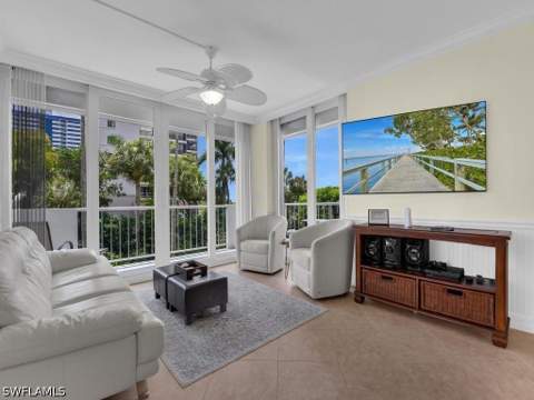 140 Seaview Ct 206S, Marco Island FL - photo 8 of 31