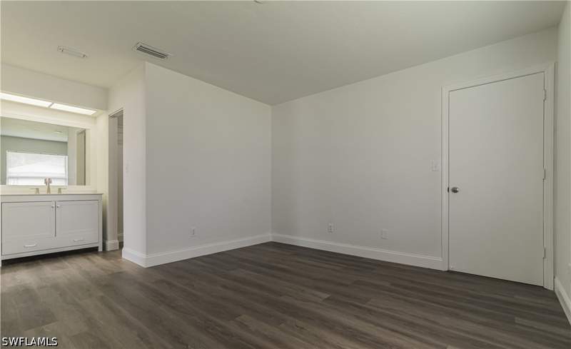 3 bedroom Detached at 107 Blue Ridge Dr 21, Shenandoah Estates, Naples — photo 5